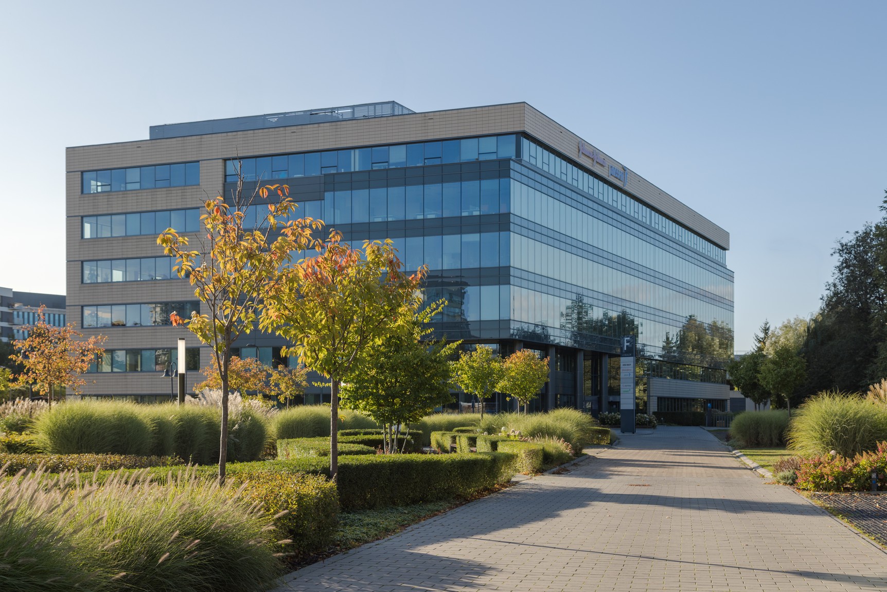 Wiśniowy Business Park Budynek F